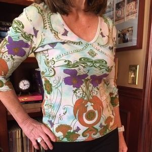 Spring Vneck cotton top